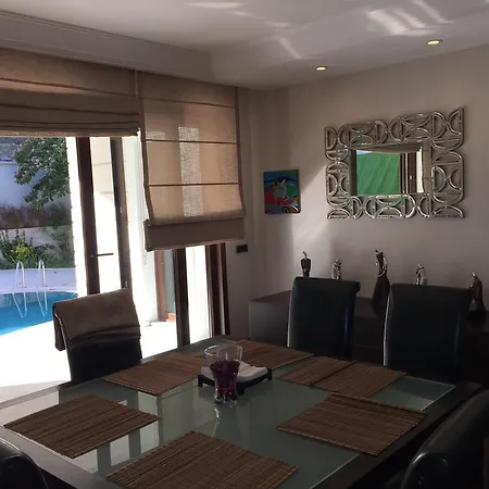 Villa Royal 7br Emirgan